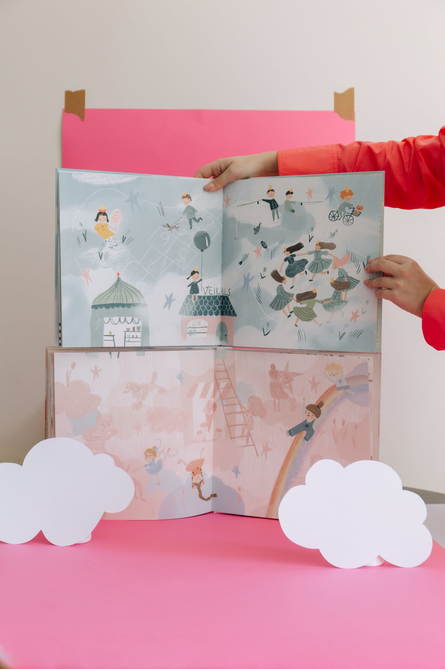 Grāmata ATVADĪTIES