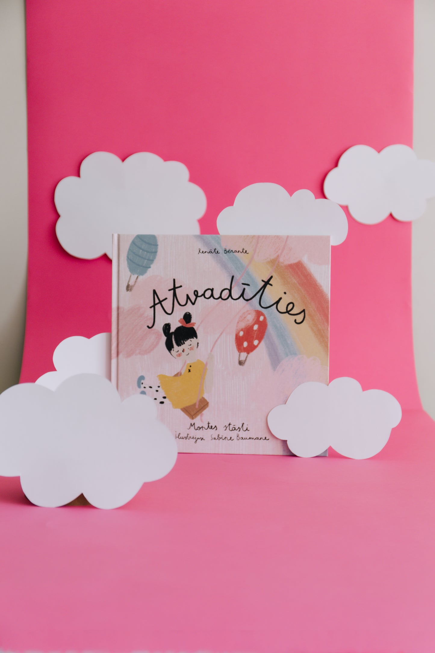 Grāmata ATVADĪTIES